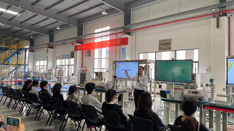 涂料分散剂规格参数解析：关键指标与解读